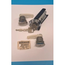 FORD Truck Ignition Switch Cylinder and 2 Door Lock Cylinder Set w/keys *NOS