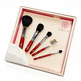 Ohishi Kumano Supervised Makeup Brush, Gift Set, Set of 5, Oishizakura, Powder Brush, Cheek Brush, Eye Shadow Brush, Eye Tip, Brush & Comb