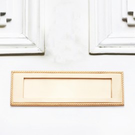 Infinity Decor Satin Brass Georgian Sprung Letter Plate 10” (250mm) - Solid Brass Rope Design Postal Plate for Internal and External Doors