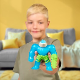 Heroes of Goo Jit Zu Meteor Madness, Stretchy Thrash Action Figure, With Unique Squishy Goo Filling & Battle Gauntlet