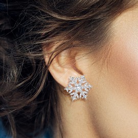 MILACOLATO Christmas Snowflake Earrings For Women Girls 925 Sterling Silver Snowflake Earrings 18K White Gold Plated Xmas Stud Earrings Christmas Earrings Jewellery, With Gift Box