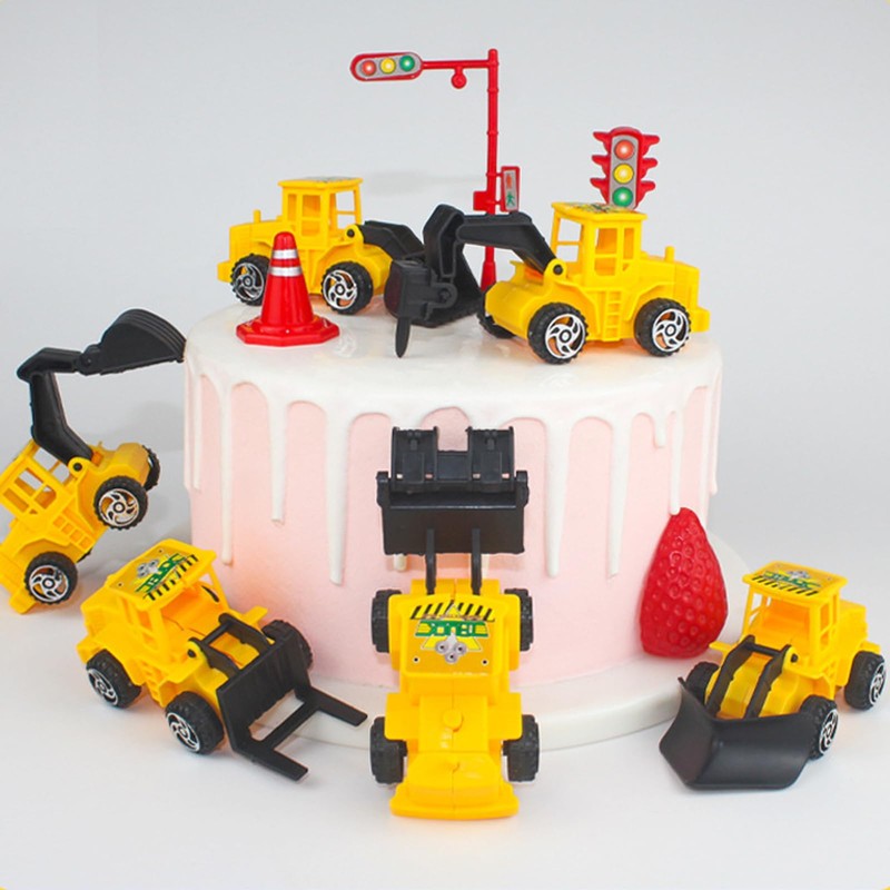 6 点セット ケーキトップ用 立体ミニ重機建設車両 ケーキトッパー 男の子の誕生日に最適な 活躍する車たち 消防車・救急車を含む ケーキデコレーションプレゼント (掘削機6点セット)