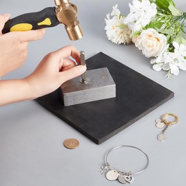 UNICRAFTALE About 1 pcs 200x206x10mm Black Synthetic Rubber Crash Pad Square Anti Vibration Pads Sheets Base Rubber Bench Block Rubber Stamping Block for Roller Furniture Pads