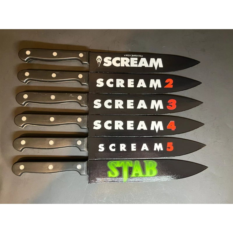 Scream 1-5 & Stab Knife Set With Sublimated Stands