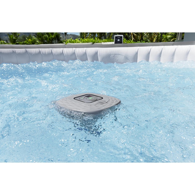 SaluSpa Hydrogenic 0.5 G/H Saltwater Chlorinator | Floating Rechargeable Saltwater