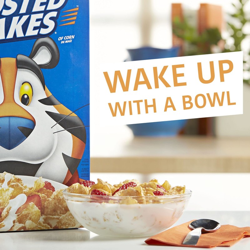 Kellogg's Frosted Flakes Breakfast Cereal, 8 Vitamins and Minerals, Kids