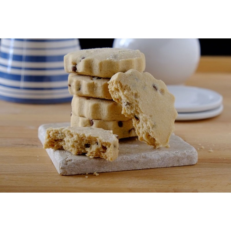Scotland Hand Baked Butter Shortbread Cookie Box 7oz (Chocolate Chip