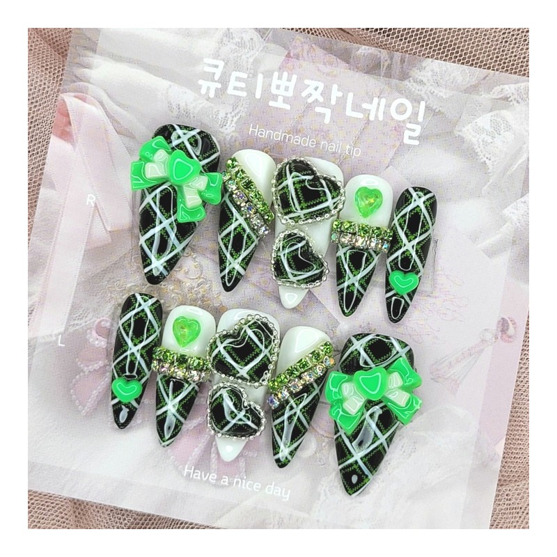 Green Gyaru Cosplay Handmade Nail Tips - Stiletto L /