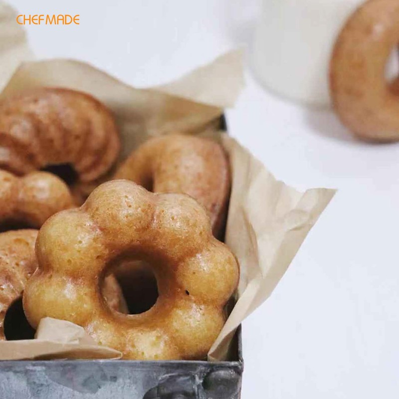 CHEFMADE Donut Pan, Nonstick 6 Cavity Pattern Doughnut Pan for