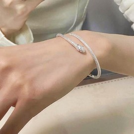 Xduargs Boho Snake Hand Bracelet Silver Snake Cuff Bangle Bracelet Vintage Serpent Snake Open Cuff Bracelet Adjustable Animal Snake Chain Bracelet Jewelry for Women