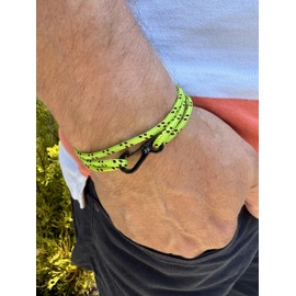Carabiner Rope Bracelet - Strong Paracord Climbing rope with Carabiner clip Bracelet - Adjustable Paracord rope with black Clasp | Durable Survival bracelet | Handmade Men's Bracelet (Neon Green)
