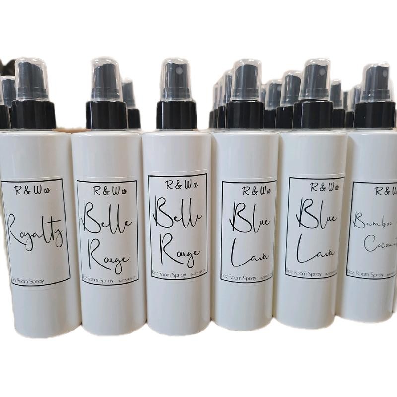 8oz Highly Scented Room Spray:_Vanilla Lux