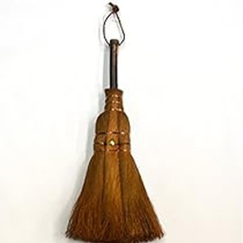 Mini Brown Broom Brown Broom Roll Broom Wooden Handle Duster Short Handle Duster Household Cleaning Tabletop Cleaning Tool for Home and Outdoor Use 1 Piece