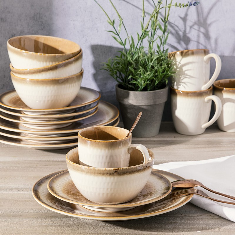 Gibson Elite Moonstruck 16-Piece Dinnerware Set, Orange, Service for 4