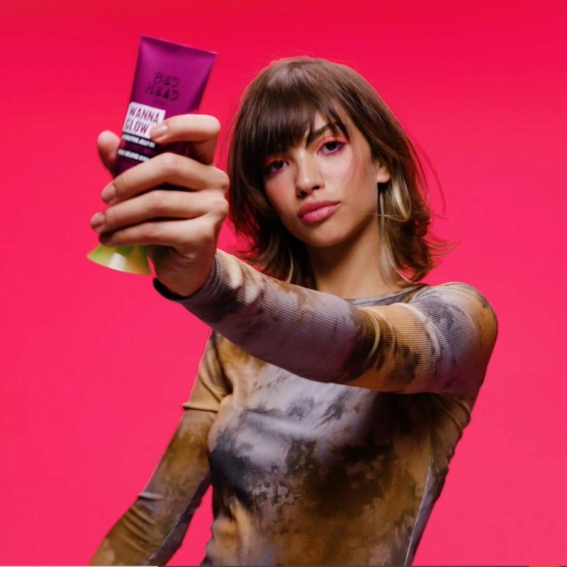 Bed Head by TIGI Wanna Glow Moisturising Jelly Oil for