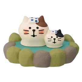 Deco Corporation ZCB-29667 Combre Traveling Cat Tours Hot Spring Parent Kitten, Approx. 2.2 x 1.9 x 1.2 inches (55 x 47 x 30 mm)