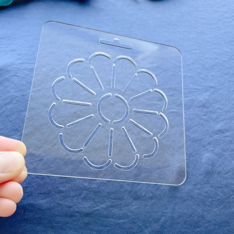 Clear Acrylic Sashiko Stencil, 12 x 12 cm, Traditional Flower