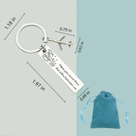 ZYSSXNDM Couple Keychain Long Distance Relationship Gifts Valentines Christmas Birthday Gifts - I Love You More Than The Miles Between Us