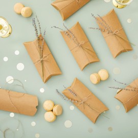 Juvale Pillow Boxes Gift Card Holder - 100-Pack Brown Paper 7.5 x 3.7 x 1.2 in - Cardboard Pouches with Jute Twine