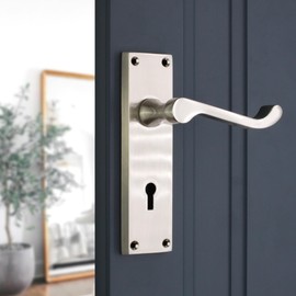 Victorian Scroll Lever Latch Lock Bath WC Privacy Door Handle Chrome/Brass/Satin, Suitable for All Types of Internal Doors (Satin Nickel, Lock Handle)