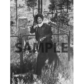 Calamity Jane Visiting Wild Bill Hickock's Grave B & W - 8 X 10 Photo