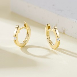 Hoop Earrings 14K Gold Hoop Earrings for Women Diamond Huggie Hoops Earring Ultimate Charm Gold Earring 12.7 * 1.7MM