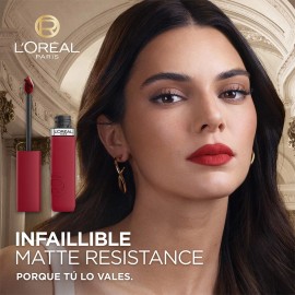 Labial Liquido Infallible Le Matte Resistance, hasta 16 horas de Duración con Ácido Hialurónico y acabado Mate Aterciopelado de L'Oreal Paris