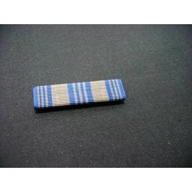 US AIR FORCE ACHIEVEMENT MEDAL RIBBON (RIBBON ONLY) NEW OLD STOCK MILITARY -83