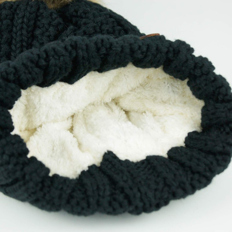 GanJingRen Women's Faux Fur Pompoms Lined Thick Knitted Warm Winter