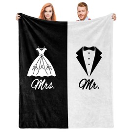 QeeLer Mr and Mrs Gifts, Newly Wed Gifts for The Couple Blanket 60"x50", Bride and Groom Bridal Shower Gifts Wedding Anniversary, Her Him Just Married Gifts Ideas for Couple