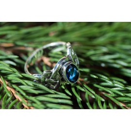 Windalf Celtic Ring IDÂNA 10mm Blue Sapphire with Celtic Love Knot 925 Sterling Silver, Fabric, Cubic Zirconia