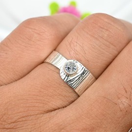 JEWELSTREZORO Moissanit Edelstein 925 Sterling Silber Stilvoller handgefertigter Band Ring Geschenkartikel Herren & Damen Schmuck TSR135BD_2 (48 (15.3))