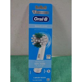 Oral-B Daily Clean Electric Toothbrush Replacement Brush Heads Refill, 5 Count