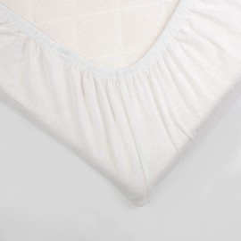 Trois Kilos Sept Mattress Protector