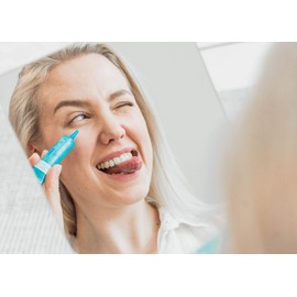 Yves Rocher HYDRA VÉGÉTAL Invigorating Eye Care Gel Cream for Moisturising Dark Circles & Puffiness 1 x 15 ml Tube