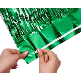 2 pcs 6.5 ft x 3.3 ft Metallic Tinsel Foil Fringe Curtain, Shiny Hanging Streamers, Long Strands Decoration, Colourful Sparkle, Photo Booth Backdrop (Green, 1m Width x 2m Height)