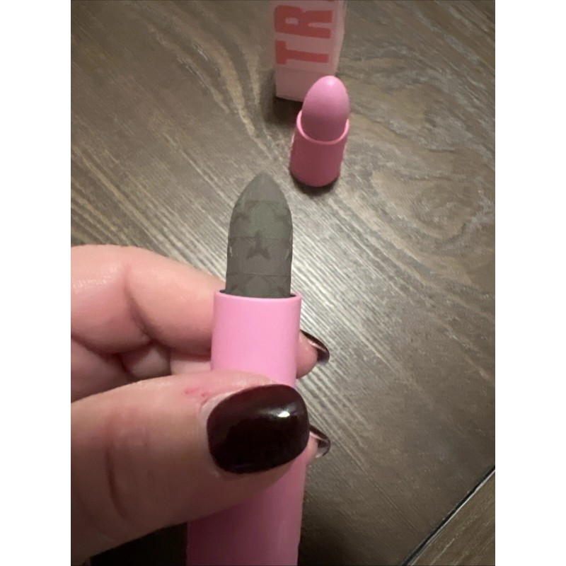 JEFFREE STAR Velvet Trap Lipstick DRILL SERGEANT Shade! Stunning Color.