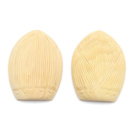 Kurita Specialty Buddha Statue [Protection Honchou] Nichiren Saint (Lloka-shaped Incense Buddha [Pocket Buddha]) Guardian Honchou (Height 2.4 inches (6.2 cm), Width 1.8 inches (4.5 cm), Premium Boxwood Carving 17558