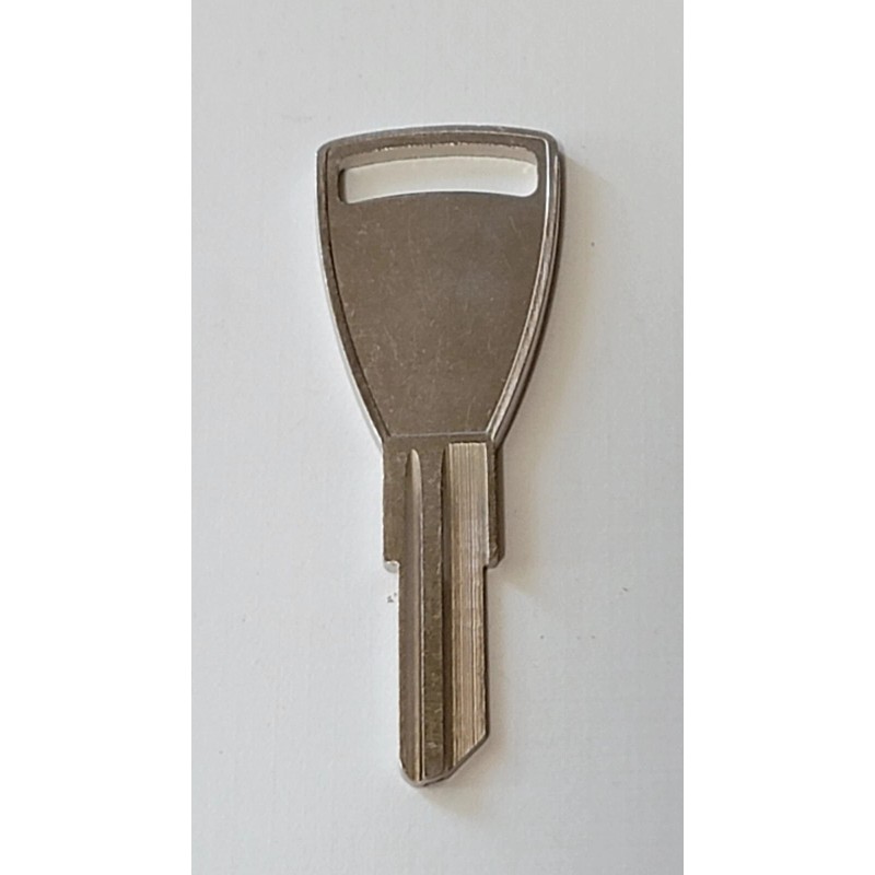 ilco 2 X CESSNA Airplane Aircraft key blank C1054B PK500-PK999