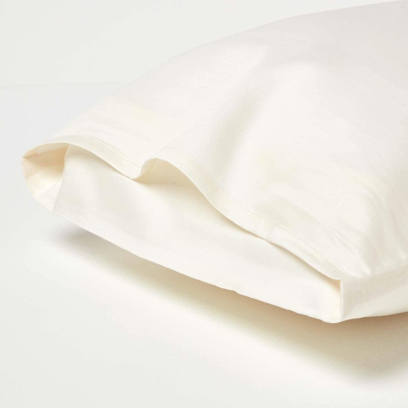 HOMESCAPES Set of 2 Children's Cushion Covers 40 x 60