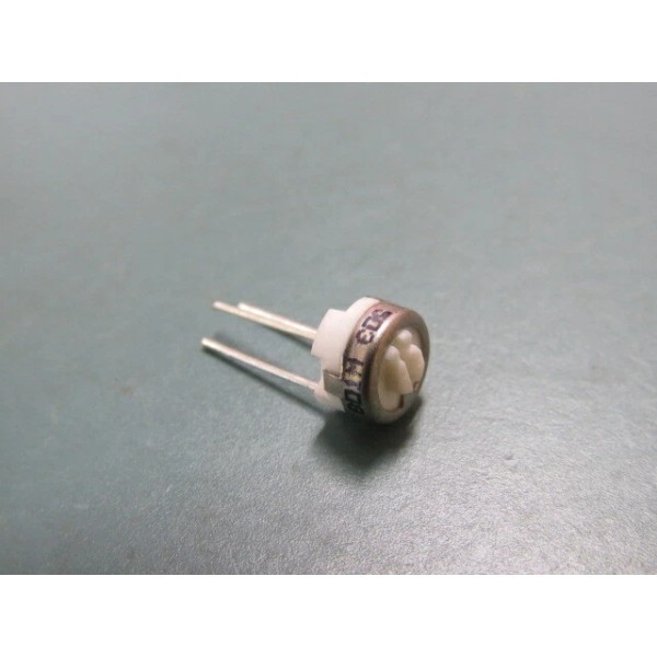 Bourns 3329H-1-503 Qty of 15 per Lot 50 kOhms 0.5W,