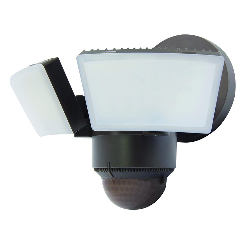 IQ AMERICA LED Outdoor Motion Sensor Security Floodlight – 1100