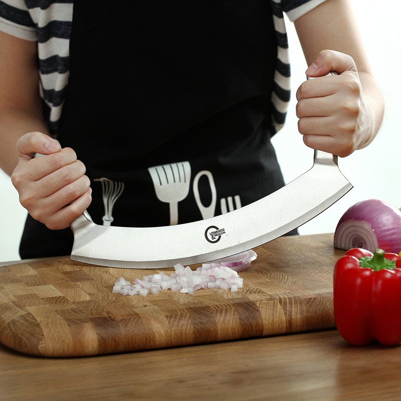 Uthando & Passion 30 cm Chopper / Pizza Cutter -