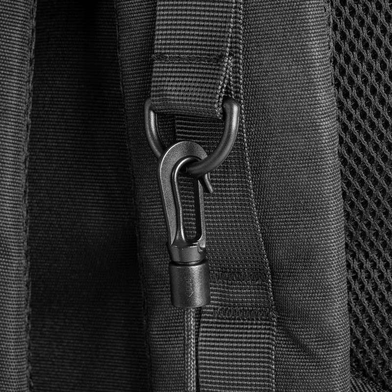 Plastic Carabiner Hooks, Pack of 12, in Black, for Diameter