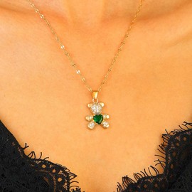 Wendalern Cubic Zirconia Bear Necklace Green Heart Crystal Teddy Bear Necklace Cute Animal Bear Pendant Necklace Gold Thin Chain Necklace Jewelry for Women Girls Kids