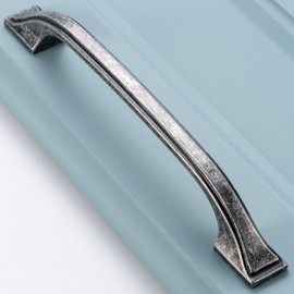 BEROSSA 10 Pack Antique Iron Cabinet Pulls 5 Inch Vintage Iron Cabinet Handles Antique Iron Hardware for Kitchen Cabinets 8222 Drawers Bedroom Dresser Bathroom Vanity Cupboard