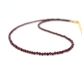 Gempires Red Garnet Beaded Choker Necklace for Women Garnet Crystal Beads January Birthstone Non Tarnish Hypoallergenic 18 Inch Gold Plated Chain