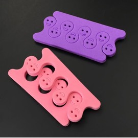 Toe Separators Finger Separators, Soft Sponge Toe Separators Pedicure, Toe Finger Dividers for Women Men Nail Art Pedicure Manicure Polishing Coating Gel Painting Beauty Accessories (Smiling face)