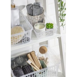 Plastic Storage Baskets - Set of 4 | Shallow Storage Basket & Organiser | Desk Organiser | Perfect for Bathroom Essentials (Clear Transparent)