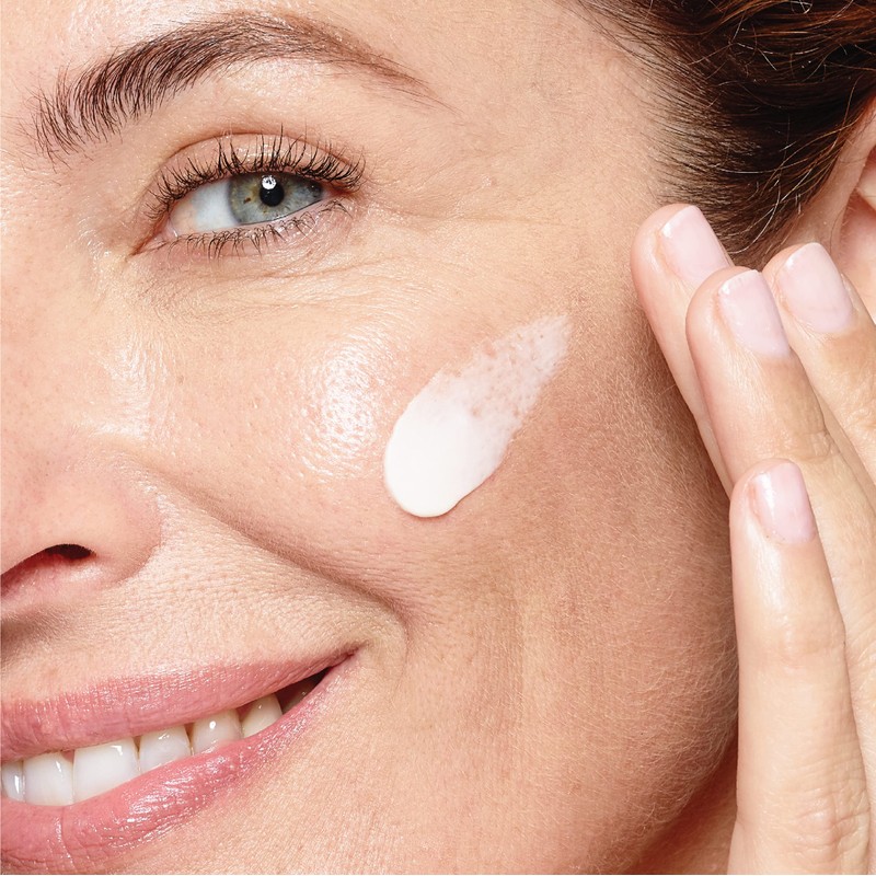 L'Oreal Paris Skincare Hydra-Renewal Face Moisturizer with Pro-Vitamin B5 for